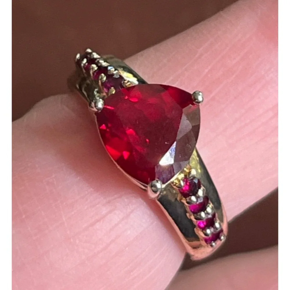 14K GOLD PLATED Sterling Silver Ring LAB CREATED RUBY Trillion w/Side Stones 8